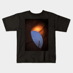 The Shard been framed Kids T-Shirt